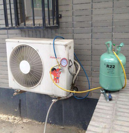 海伦空调加氟